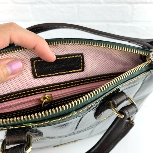 Dooney & Bourke Crocodile Embossed Leather Bucket Satchel Shoulder Bag - Picture 12 of 16